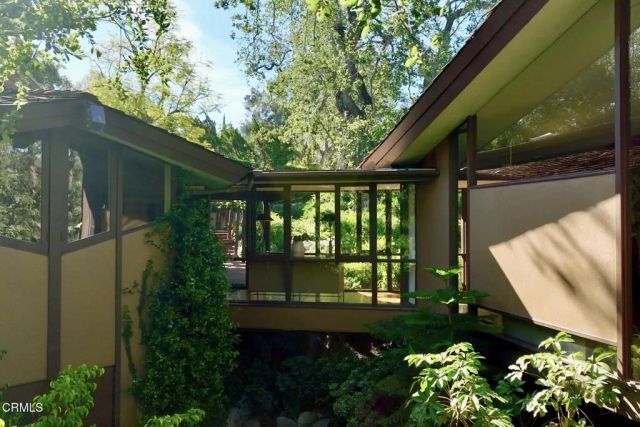 1060 Kewen Drive, San Marino, CA 91108