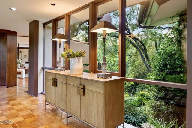 1060 Kewen Drive, San Marino, CA 91108