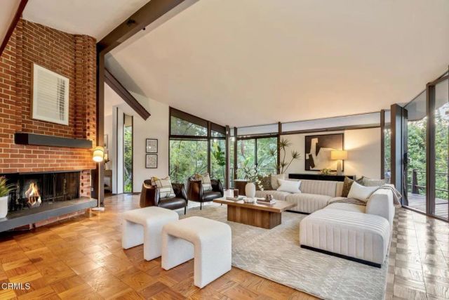 1060 Kewen Drive, San Marino, CA 91108