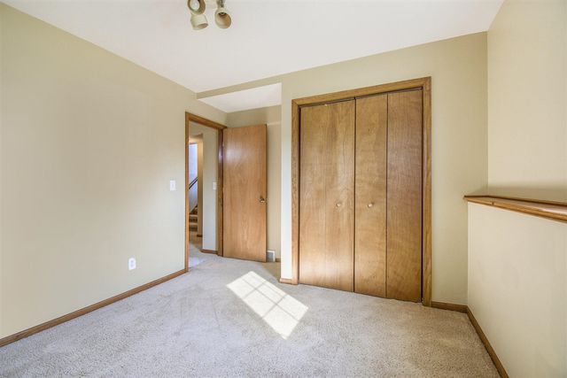 1370 Manorwood Drive, Grand Rapids, MI 49508