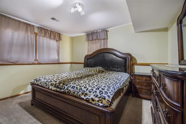 1370 Manorwood Drive, Grand Rapids, MI 49508