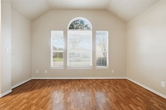 2306 Valley Creek Drive, Garland, TX 75040