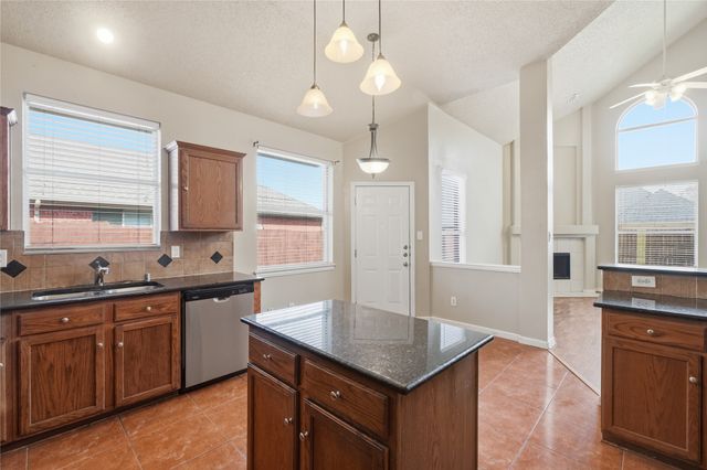 2306 Valley Creek Drive, Garland, TX 75040