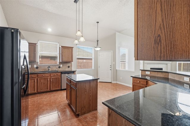 2306 Valley Creek Drive, Garland, TX 75040