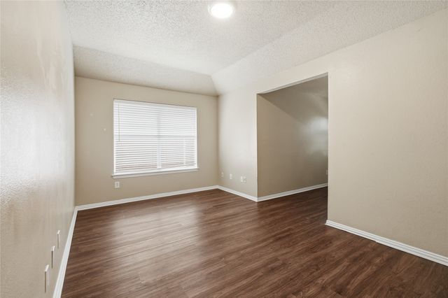 2306 Valley Creek Drive, Garland, TX 75040