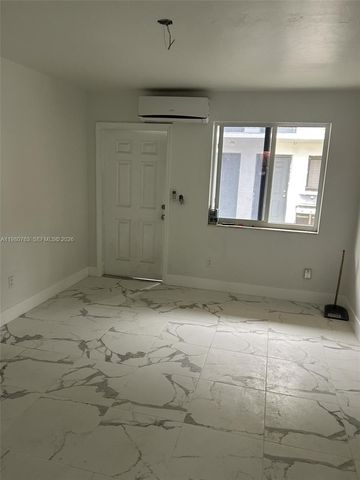 318 E 21st St 2, Hialeah, FL 33010
