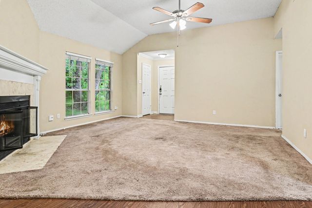 313 Sunnyview Drive, Mansfield, TX 76063
