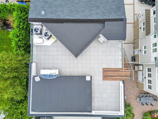 44 Bayside Drive, Point Lookout, NY 11569