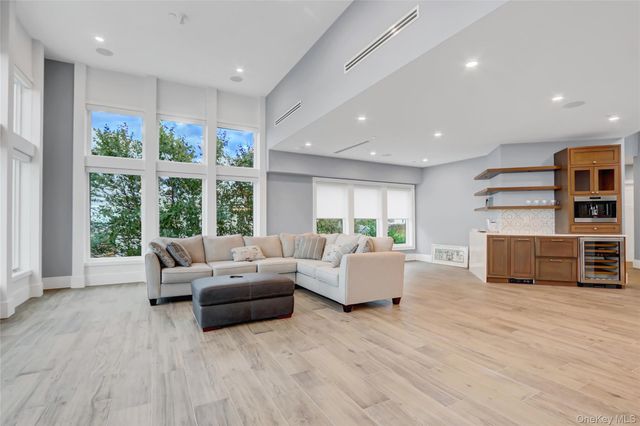 44 Bayside Drive, Point Lookout, NY 11569