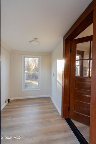 1941 Helderberg Avenue, Rotterdam, NY 12306