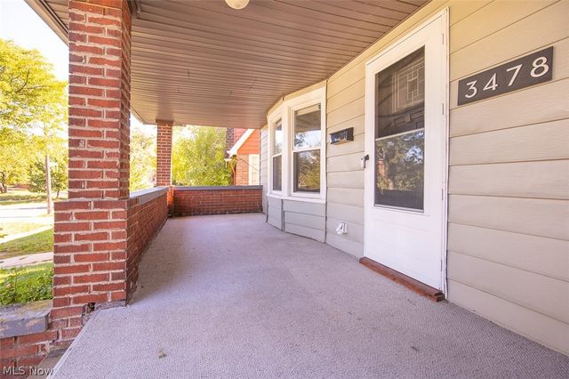 3478 Raymont Boulevard, University Heights, OH 44118