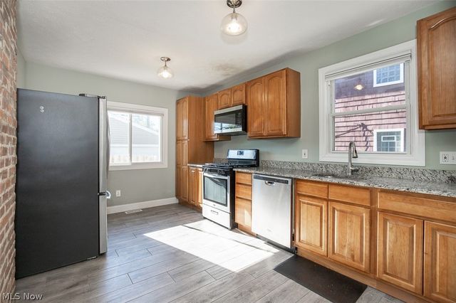 3478 Raymont Boulevard, University Heights, OH 44118