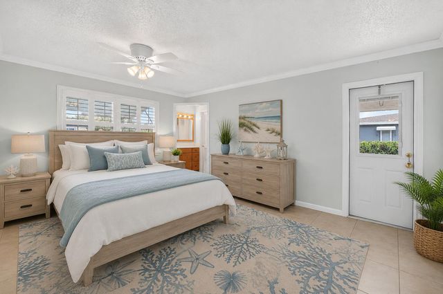 920 South Drive A, Delray Beach, FL 33445