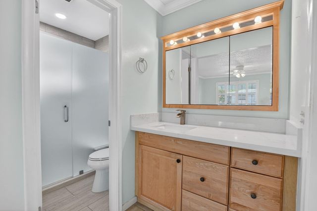 920 South Drive A, Delray Beach, FL 33445