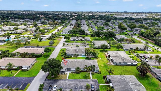 920 South Drive A, Delray Beach, FL 33445