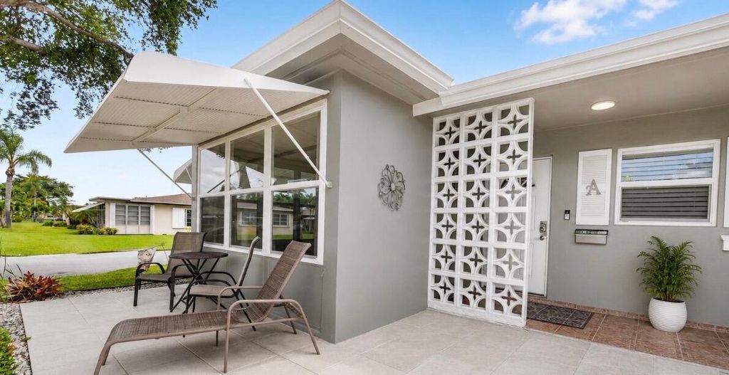 920 South Drive A, Delray Beach, FL 33445