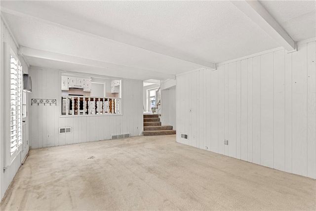 11618 Cherry Street, Kansas City, MO 64114