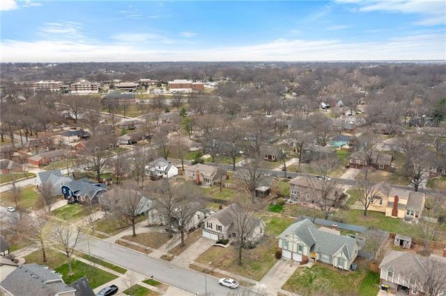 11618 Cherry Street, Kansas City, MO 64114