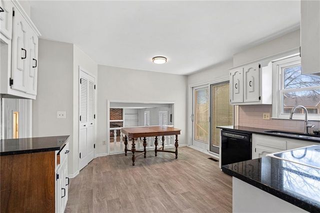 11618 Cherry Street, Kansas City, MO 64114