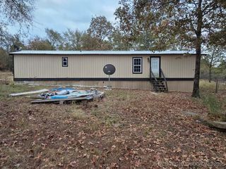 1 Pawnee, Eufaula, OK 74432
