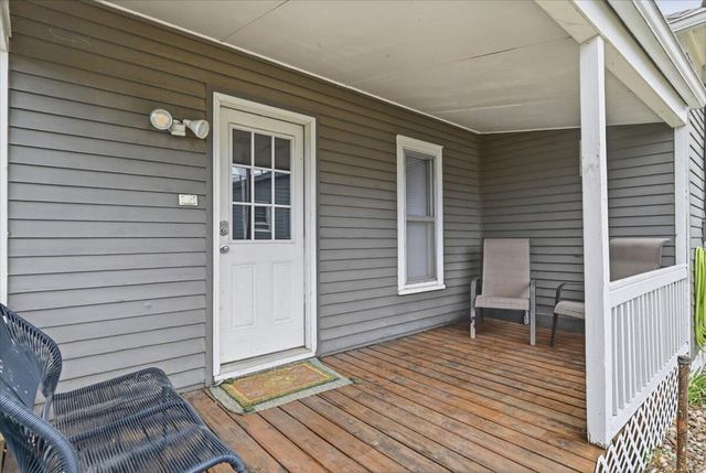 1807 AVENUE D, Council Bluffs, IA 51501
