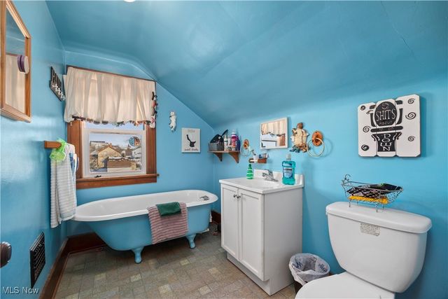 1685 E 36th Street, Lorain, OH 44055