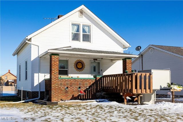 1685 E 36th Street, Lorain, OH 44055