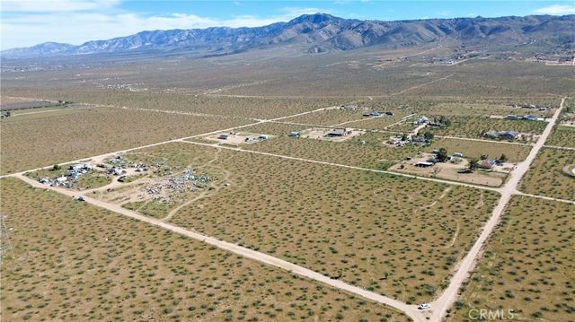 2 Via Seco, Apple Valley, CA 92308