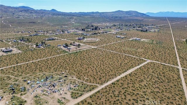 2 Via Seco, Apple Valley, CA 92308