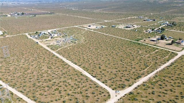 2 Via Seco, Apple Valley, CA 92308