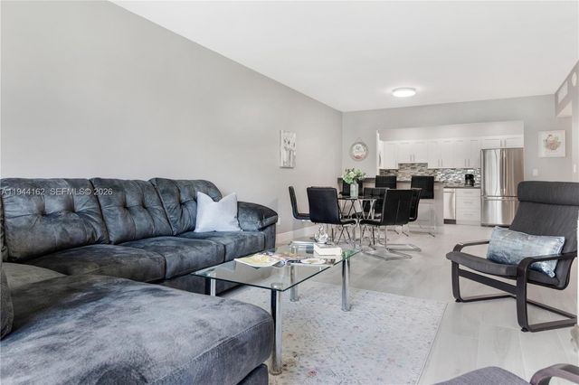 19370 Collins Ave 227, Sunny Isles Beach, FL 33160