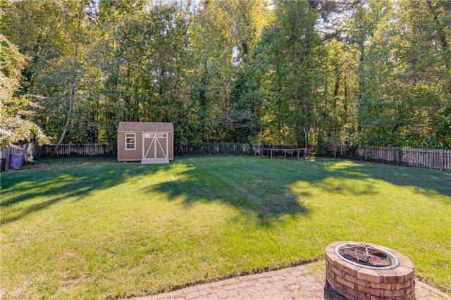 2170 Glen Cove Way, High Point, NC 27265