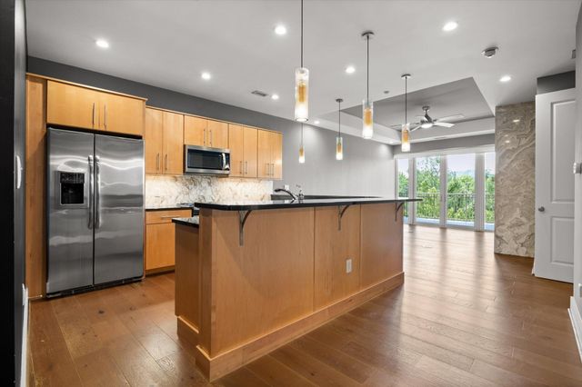 4 Cherokee Blvd Apt 321, Chattanooga, TN 37405