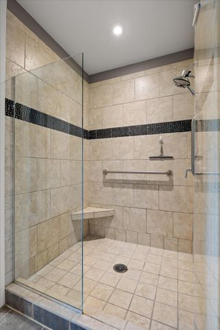 4 Cherokee Blvd Apt 321, Chattanooga, TN 37405