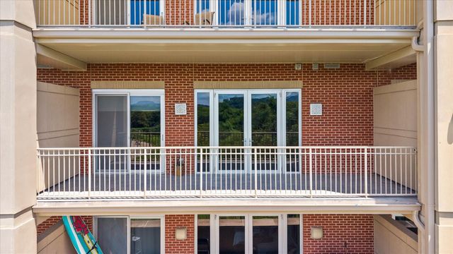 4 Cherokee Blvd Apt 321, Chattanooga, TN 37405