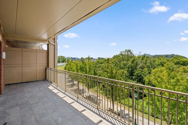 4 Cherokee Blvd Apt 321, Chattanooga, TN 37405