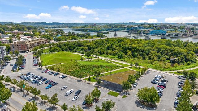 4 Cherokee Blvd Apt 321, Chattanooga, TN 37405