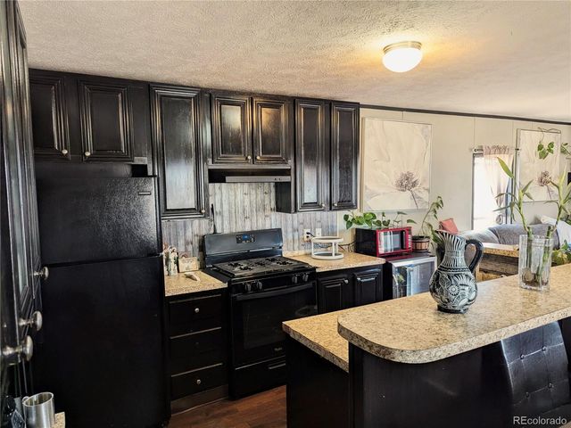 4210 E 100 TH Avenue, Thornton, CO 80229