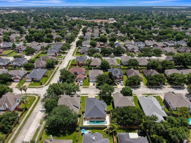 18819 Atascocita Forest Drive, Humble, TX 77346