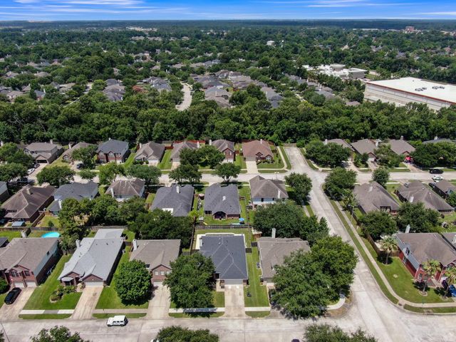 18819 Atascocita Forest Drive, Humble, TX 77346