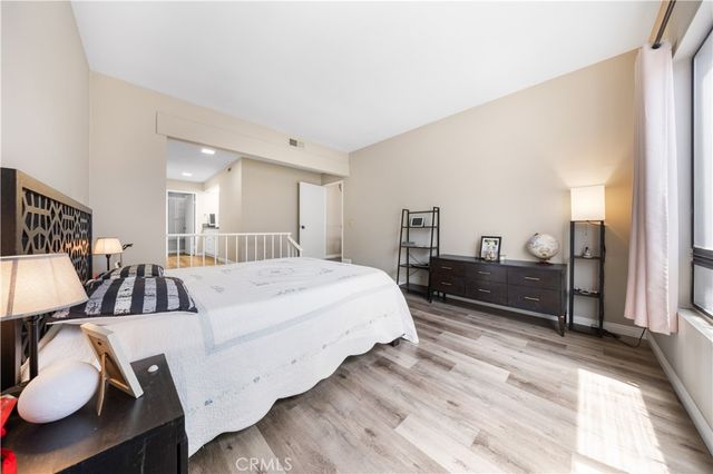 11 Palos 55, Irvine, CA 92612