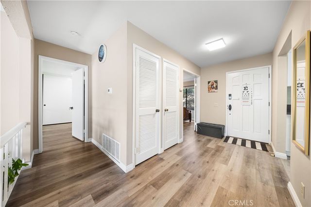 11 Palos 55, Irvine, CA 92612