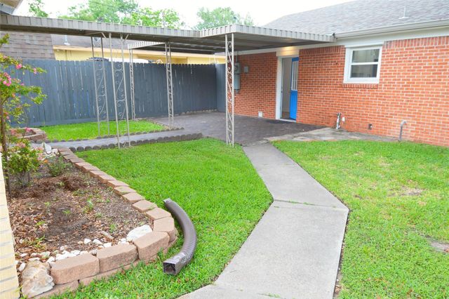 501 Jerry Street, Houston, TX 77022