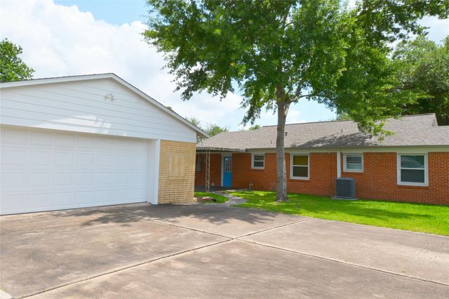 501 Jerry Street, Houston, TX 77022