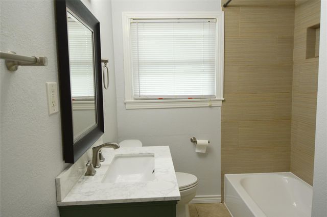 501 Jerry Street, Houston, TX 77022