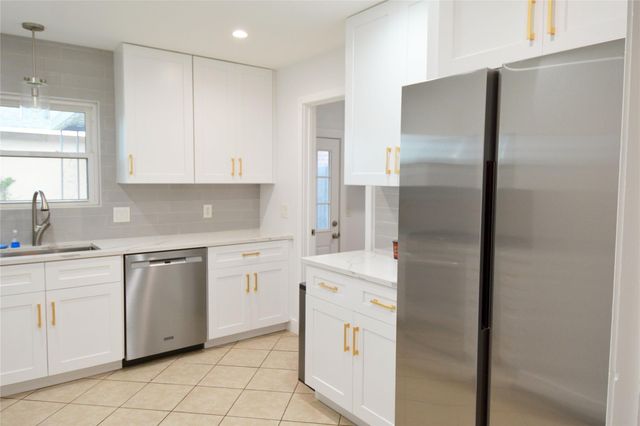 501 Jerry Street, Houston, TX 77022