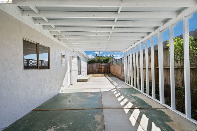 1509 Lassen Court, Vallejo, CA 94591