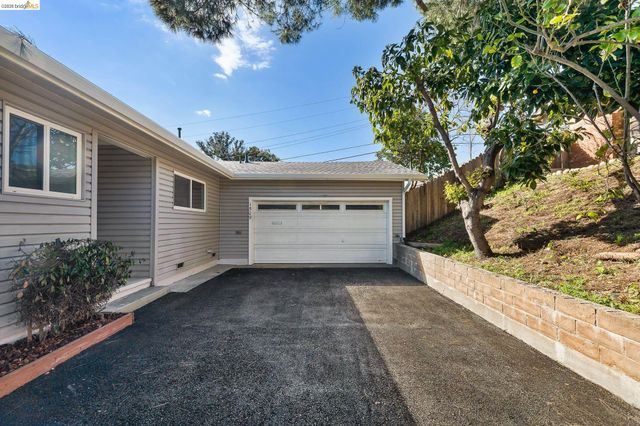 1509 Lassen Court, Vallejo, CA 94591