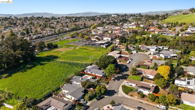 1509 Lassen Court, Vallejo, CA 94591