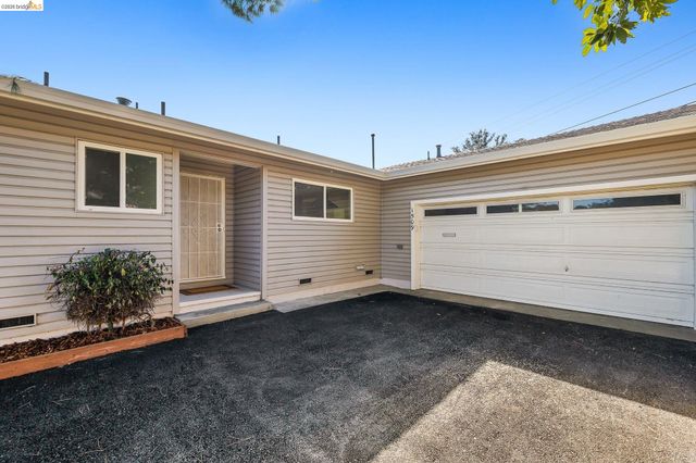 1509 Lassen Court, Vallejo, CA 94591